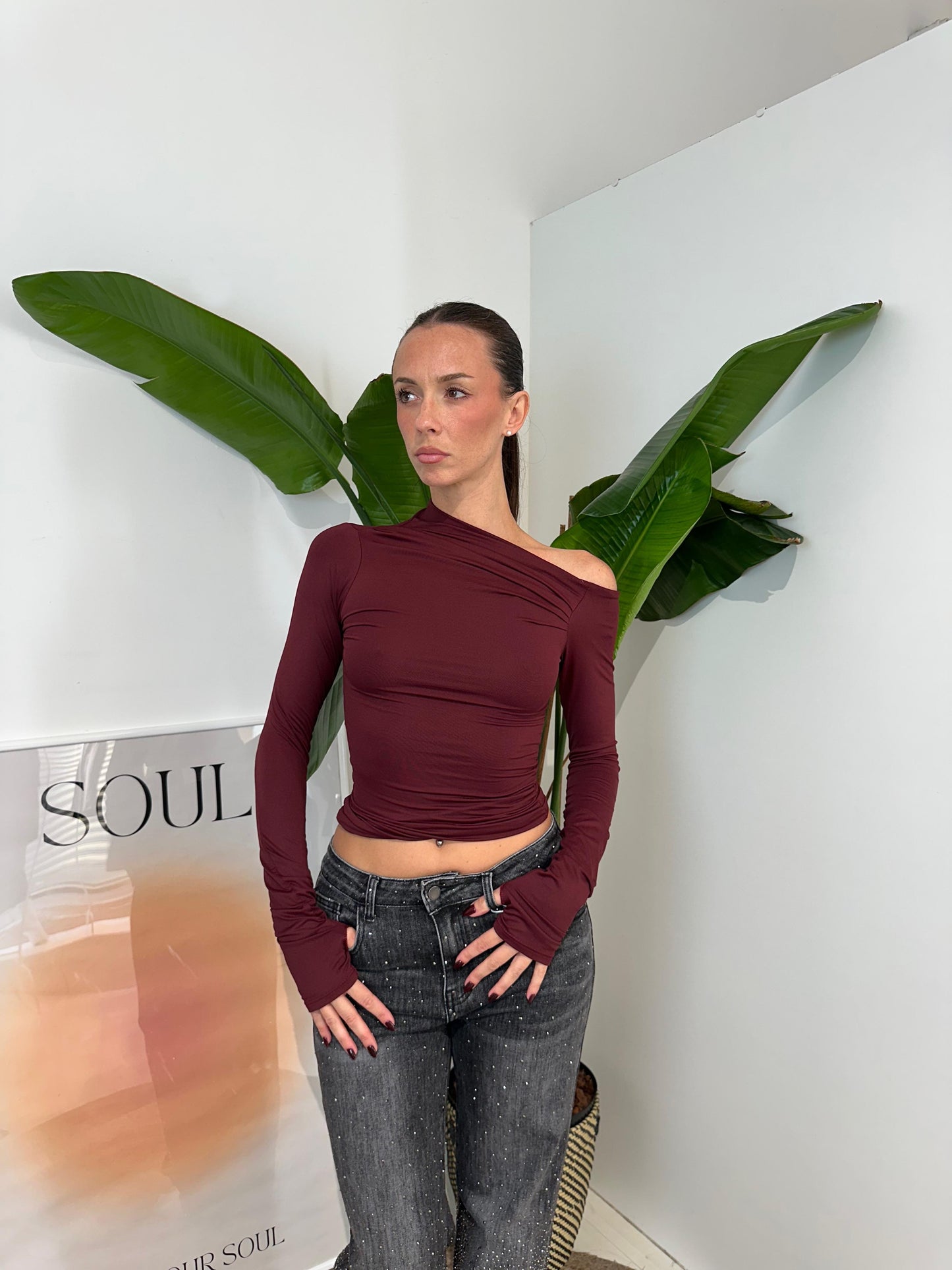 Asymmetric Longsleeve