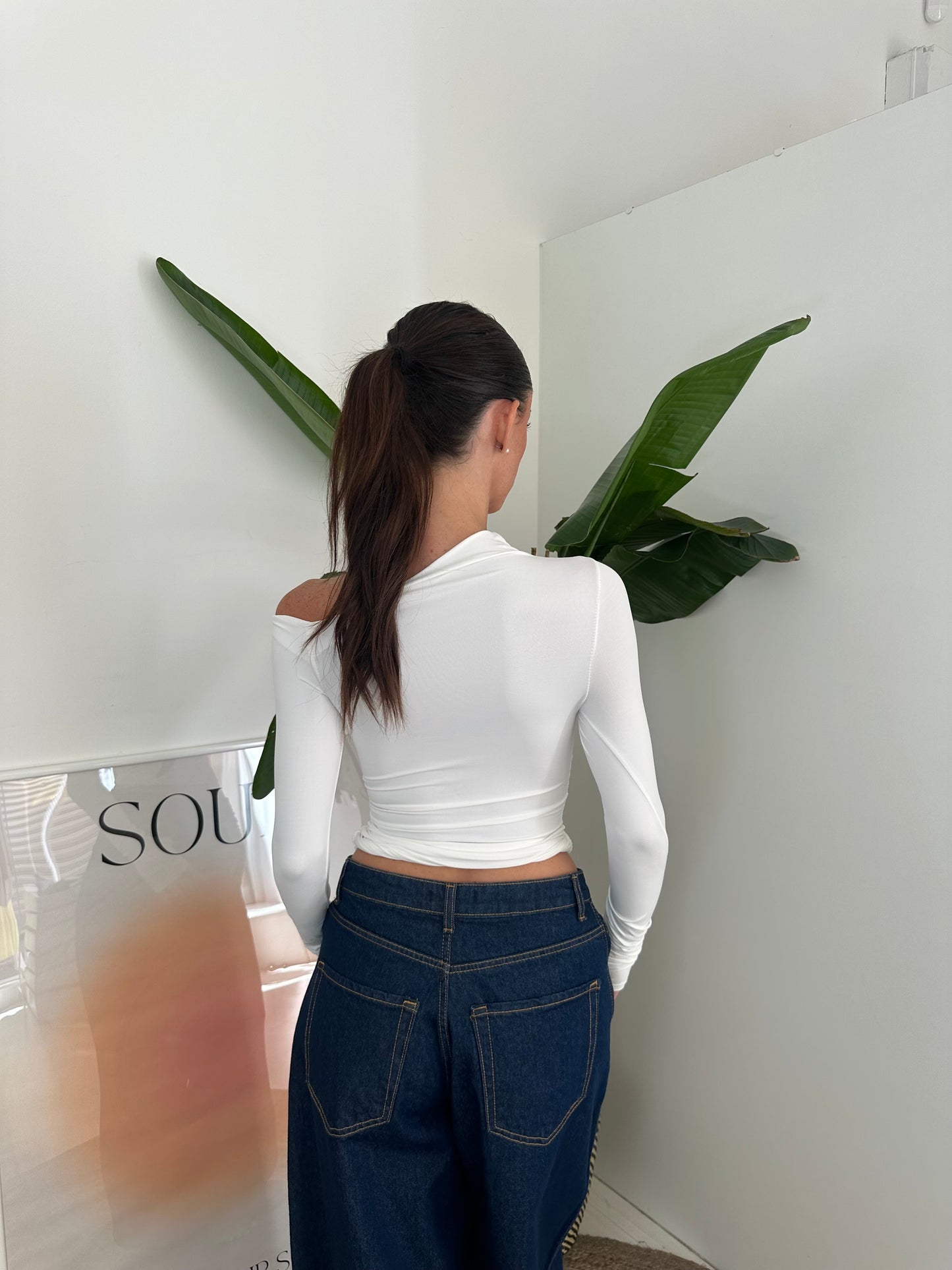 Asymmetric Longsleeve