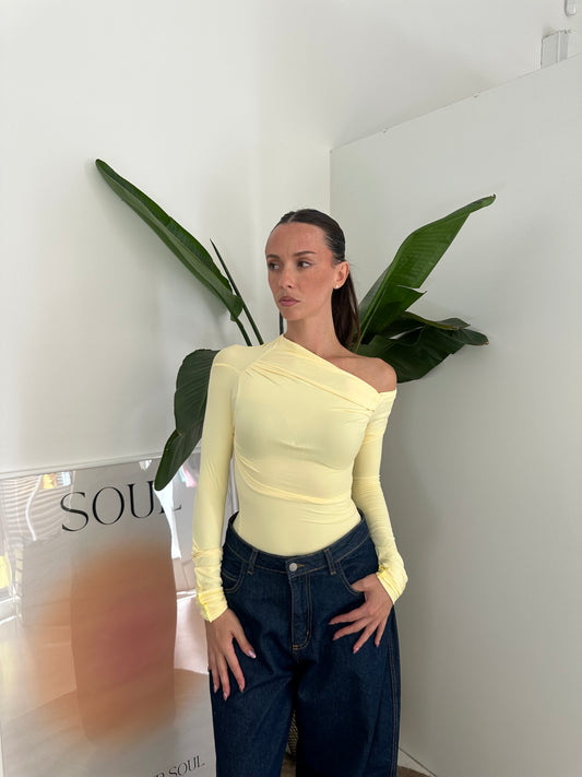 Asymmetric Longsleeve
